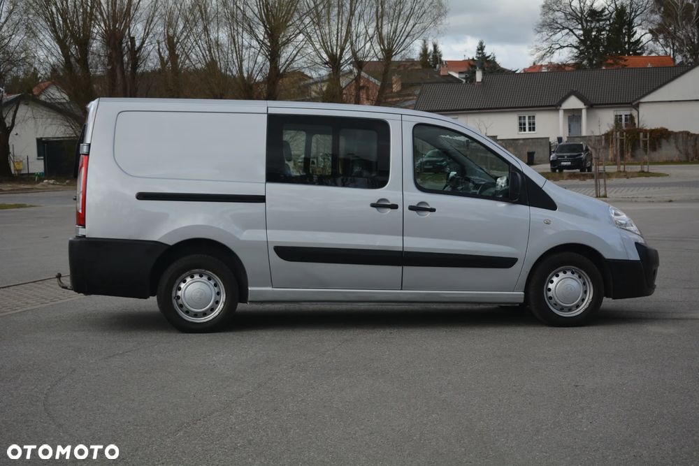 Peugeot Expert - 8