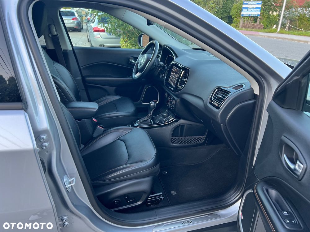 Jeep Compass 2.0 MJD Limited 4WD S&S - 37