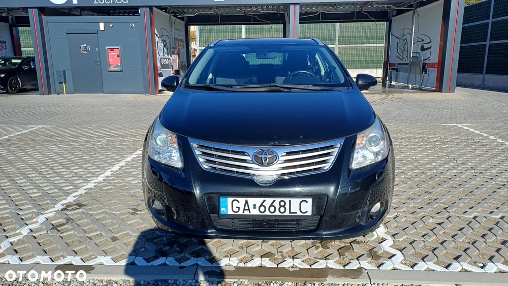 Toyota Avensis 1.8 Sol plus NAVI - 6
