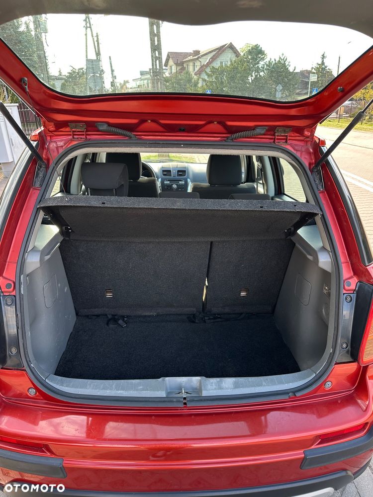 Suzuki SX4 - 11