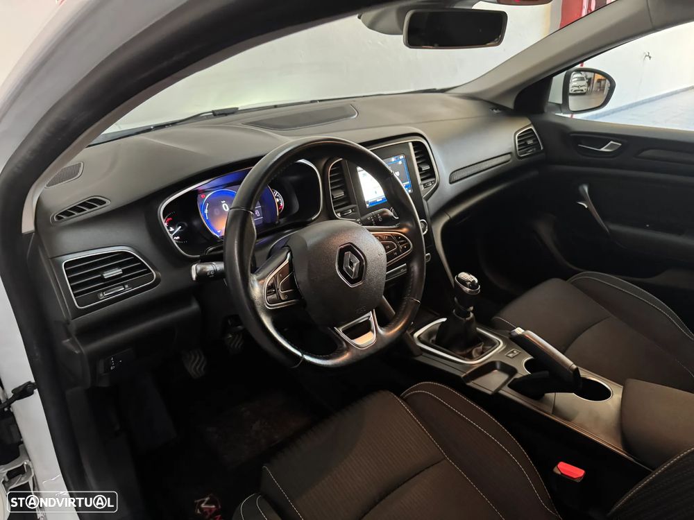 Renault Mégane 1.5 dCi Confort - 10