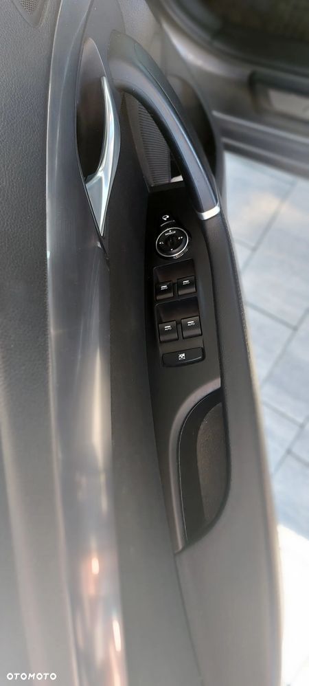 Hyundai i40 Kombi blue 1.6 Space - 10