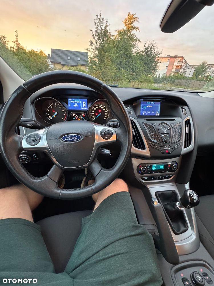 Ford Focus 1.0 EcoBoost STart-Stopp-System TITANIUM - 21