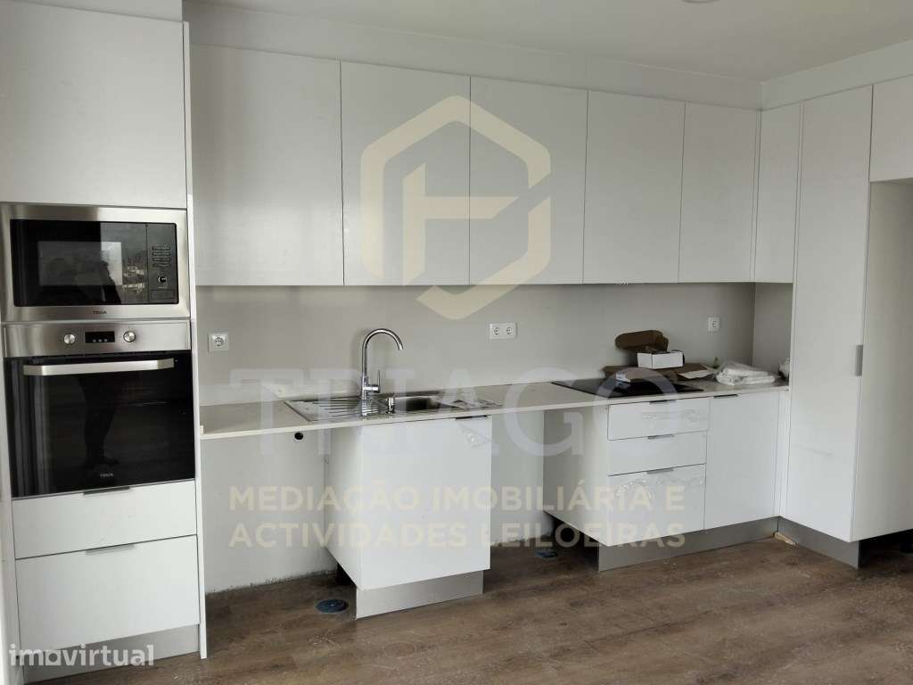 Fantástico Apartamento T2 com Varanda - Grande imagem: 3/14