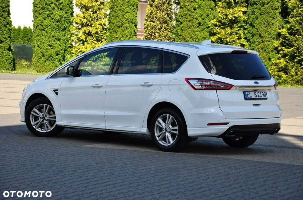 Ford S-Max - 21