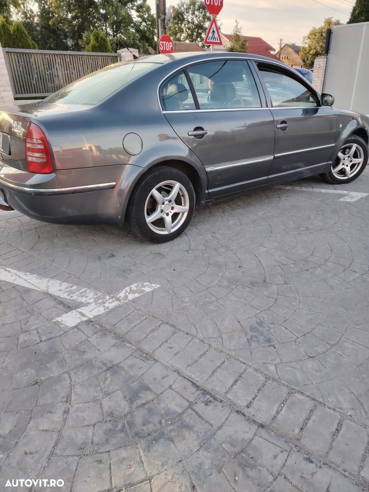 Skoda Superb 1.9TDI Classic - 3