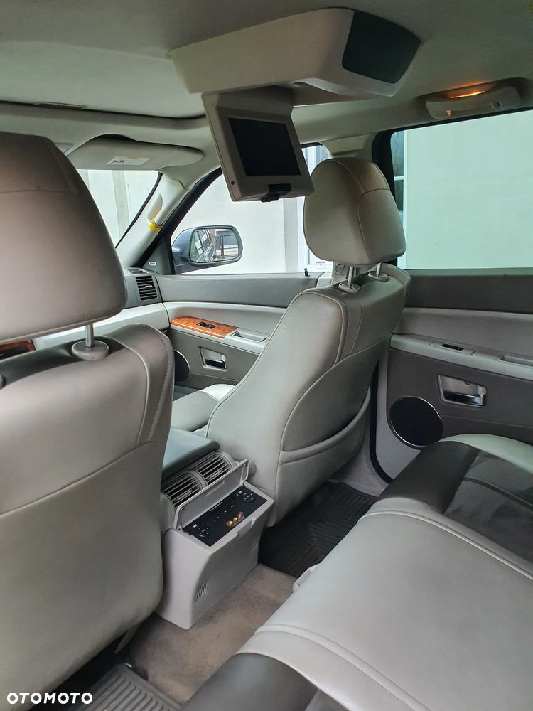 Jeep Grand Cherokee 5.7 V8 HEMI Automatik Overland - 9