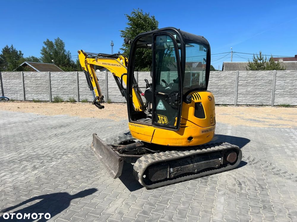 JCB 8026 - 14