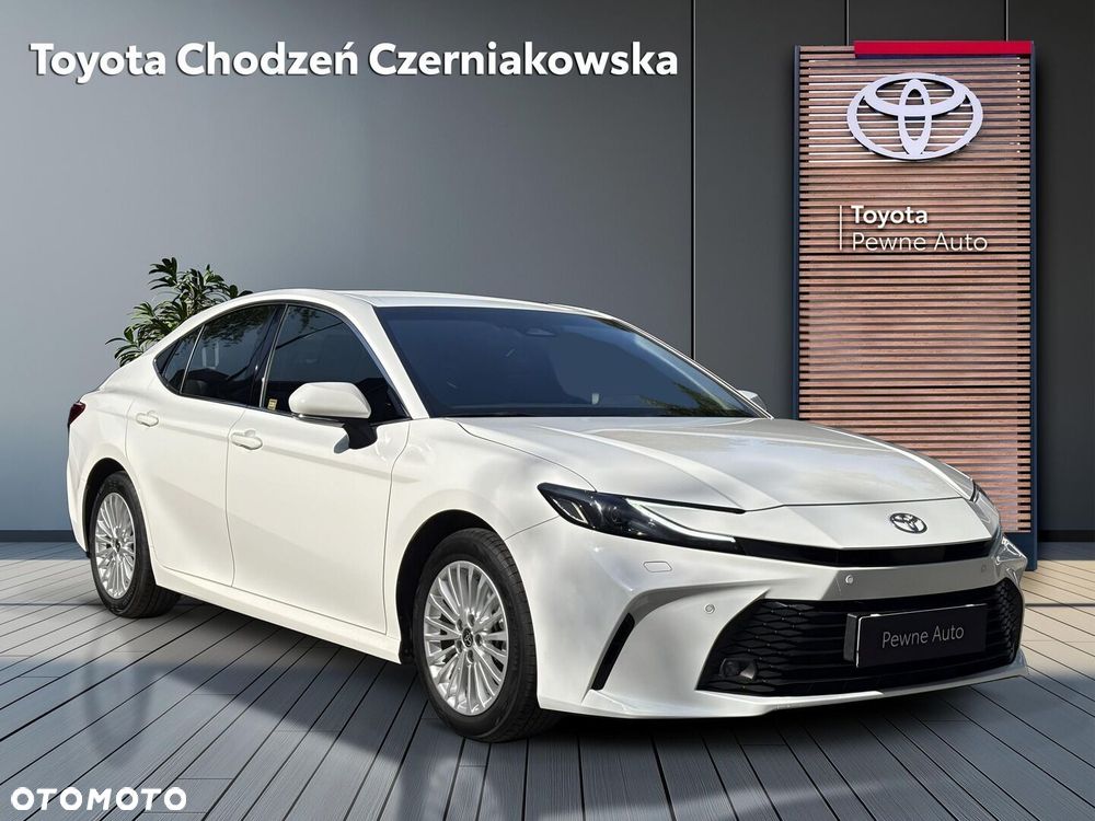 Toyota Camry - 9