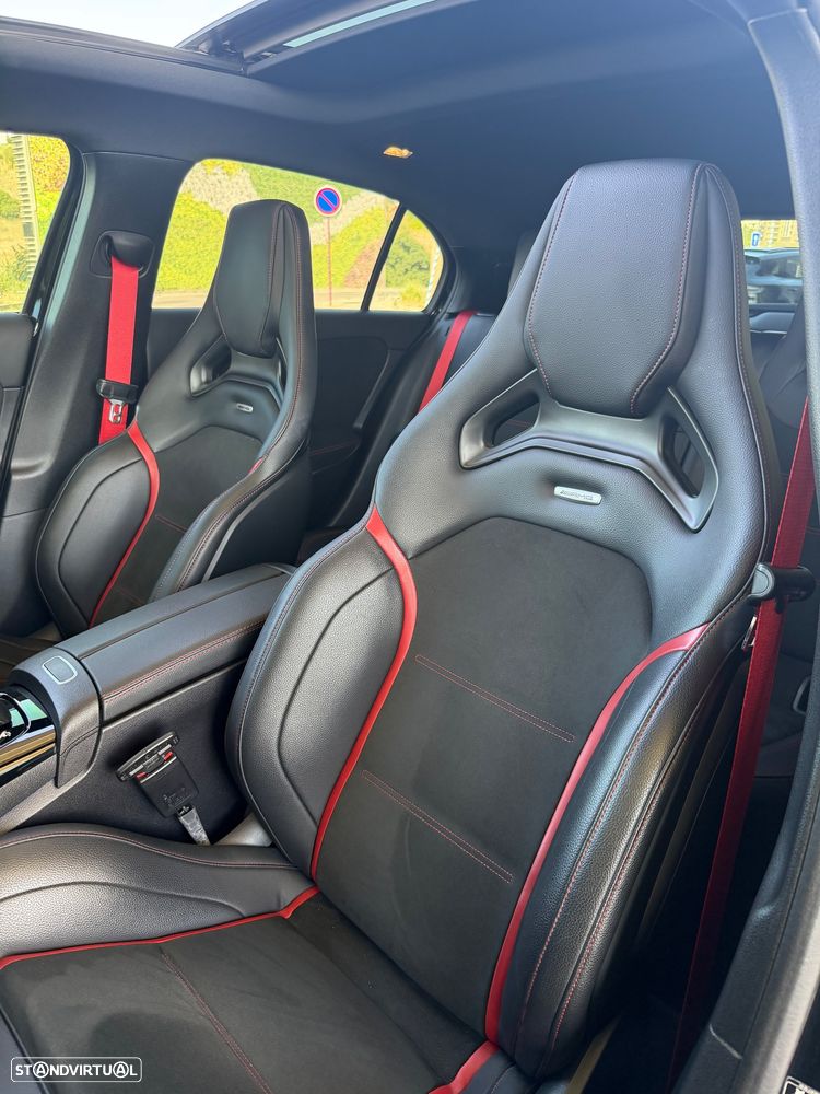 Mercedes-Benz A 45 AMG S 4Matic+ Speedshift DCT 8G Line Premium - 9