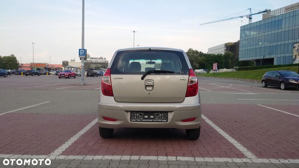 Hyundai i10 1.1 Edition 20 - 8