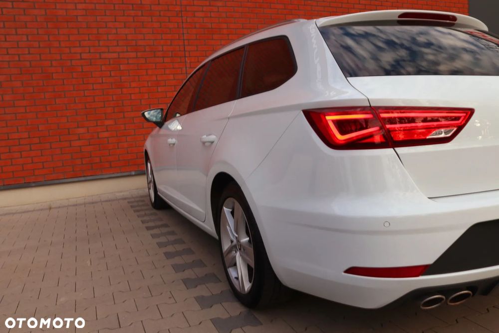 Seat Leon 2.0 TDI DPF DSG FR - 10