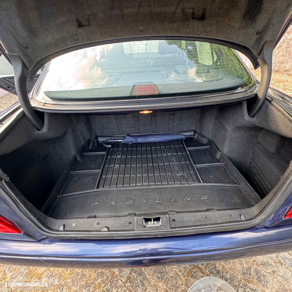Mercedes-Benz E 290 TD Avantgarde - 10