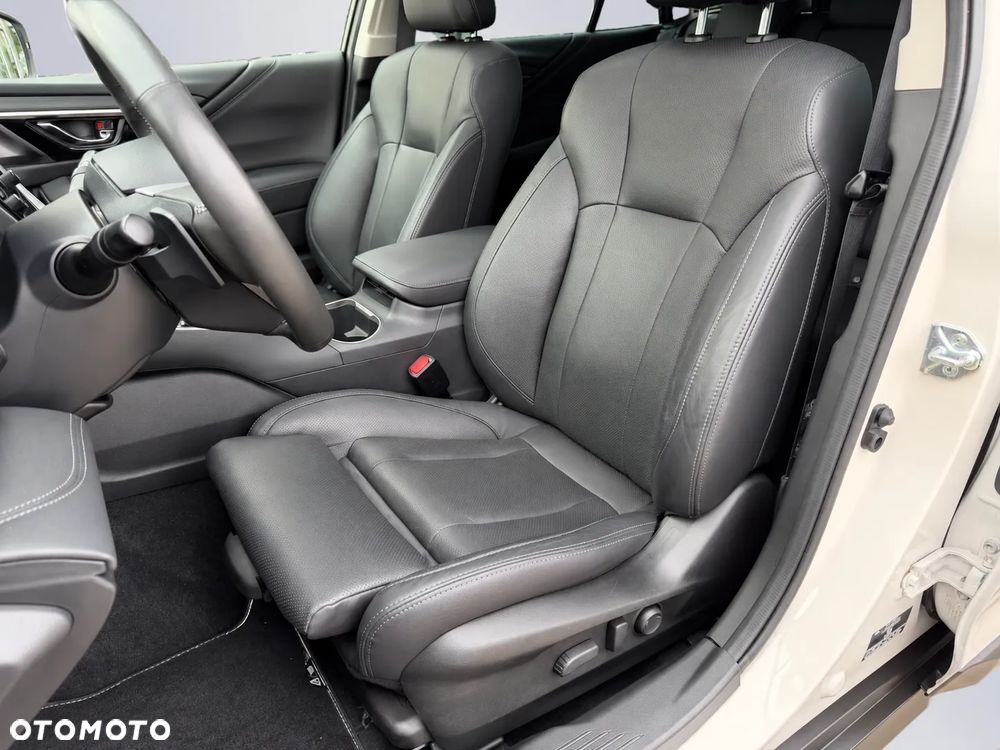 Subaru Outback - 12