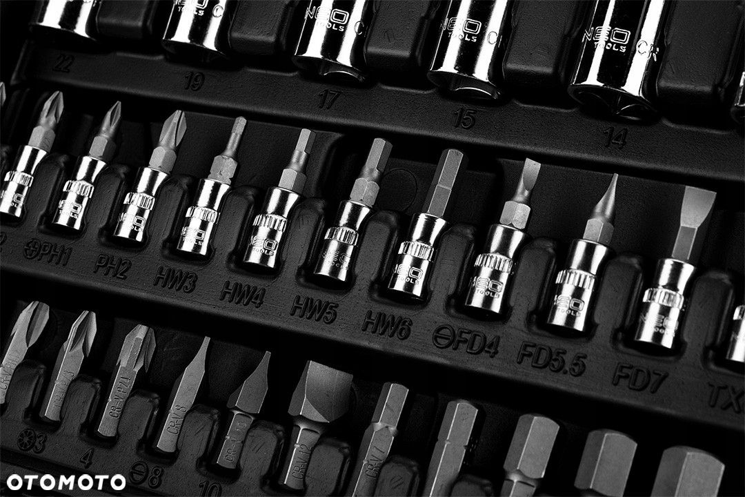 NEO 10-066 ZESTAW KLUCZE NASADOWE NASADKI TORX 1/4" 1/2" walizka 110el XXXL - 11