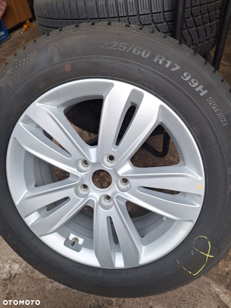 Alufelgi nowiutkie 4 sztuki 1900 - 3