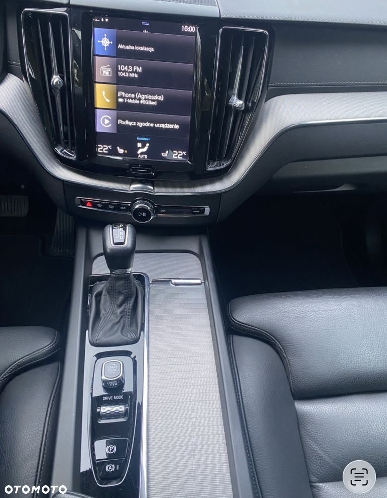 Volvo XC 60 D5 SCR AWD Inscription - 17