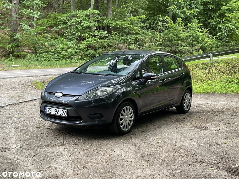 Ford Fiesta - 2