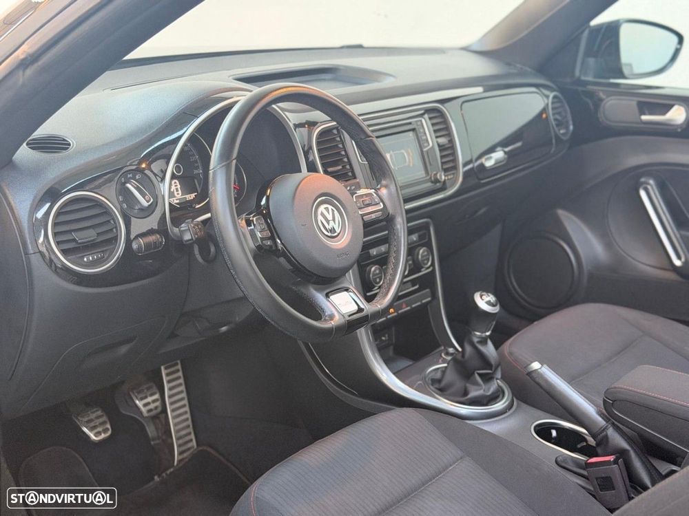 VW New Beetle Cabriolet 1.2 TSI (BlueMotion Tech) Sound - 11