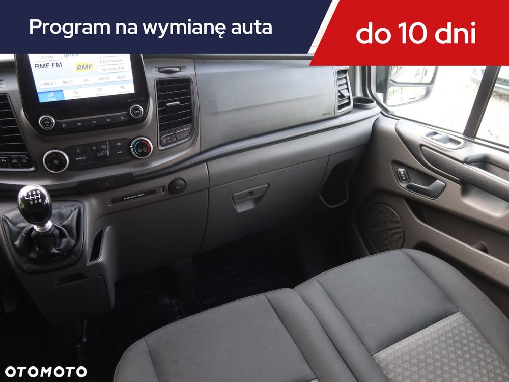 Ford Transit Custom - 10
