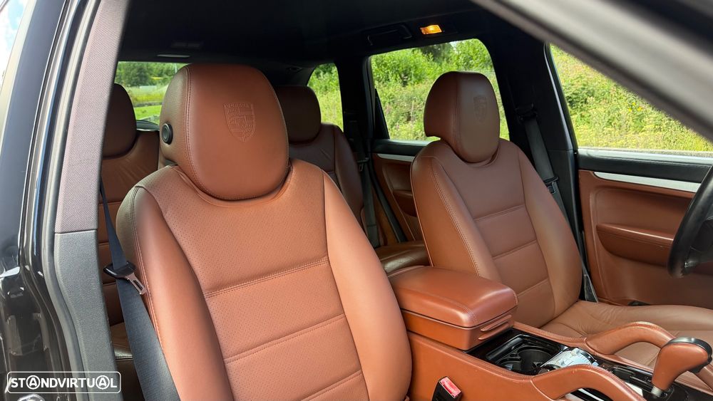 Porsche Cayenne S Tiptronic - 23