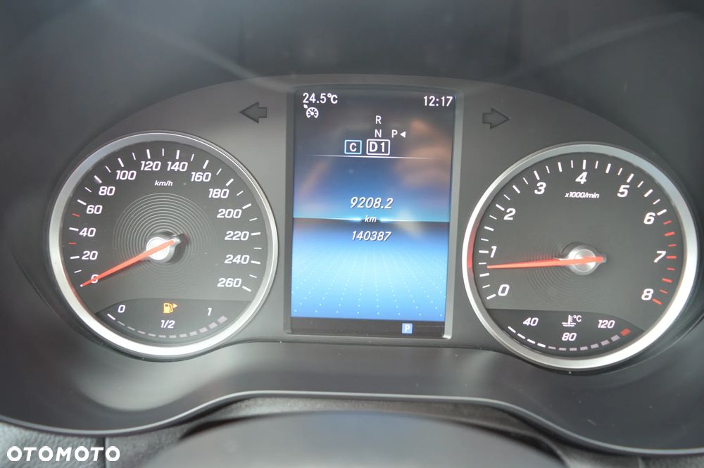 Mercedes-Benz Klasa C 160 9G-TRONIC - 28