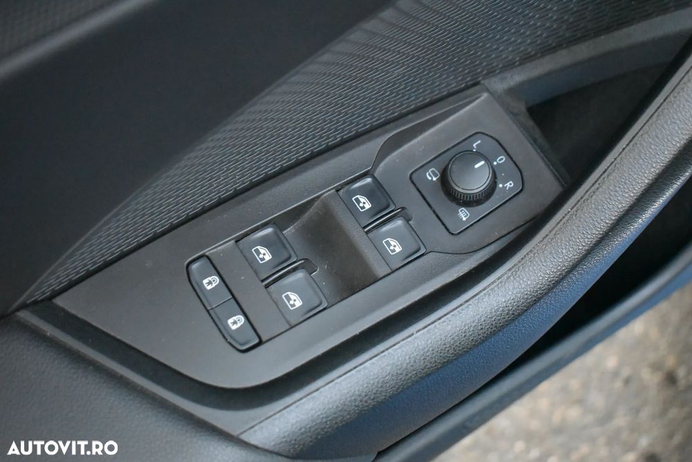 Skoda Octavia 2.0 TDI DSG 4X4 Sportline - 16