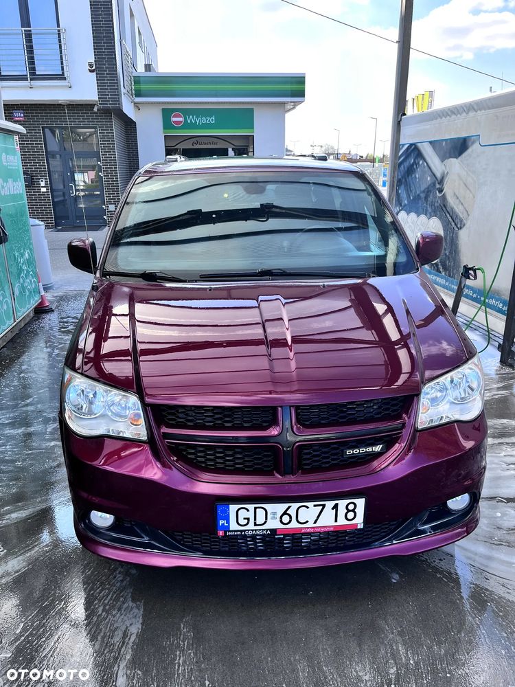 Dodge Grand Caravan - 1