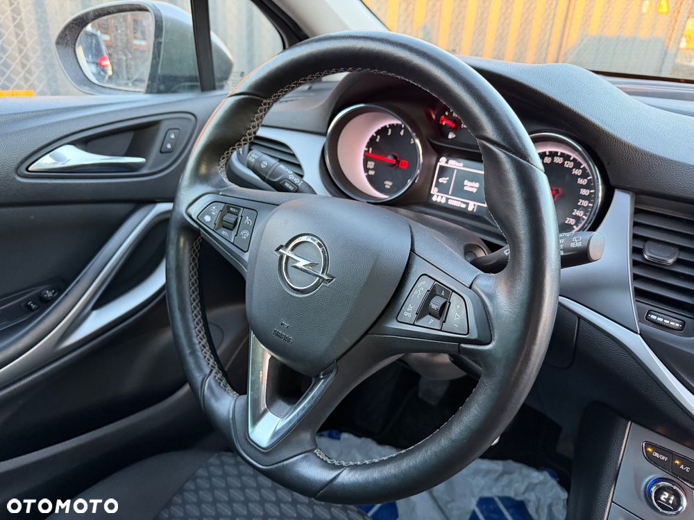 Opel Astra - 12