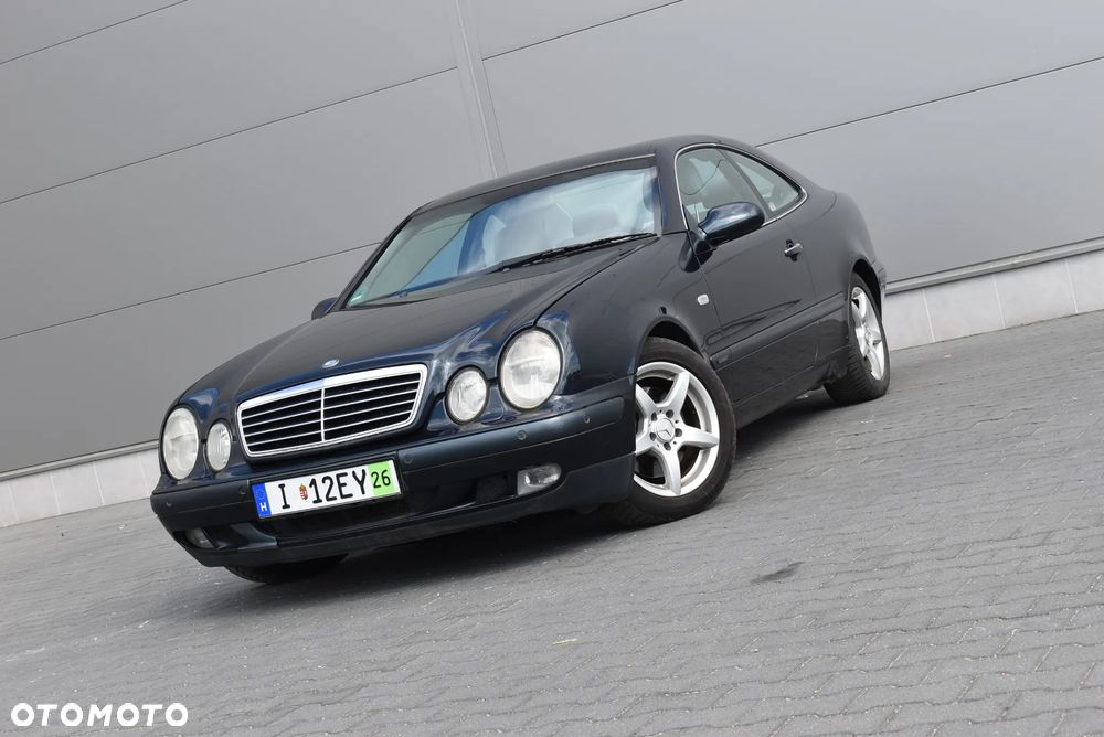 Mercedes-Benz CLK - 37