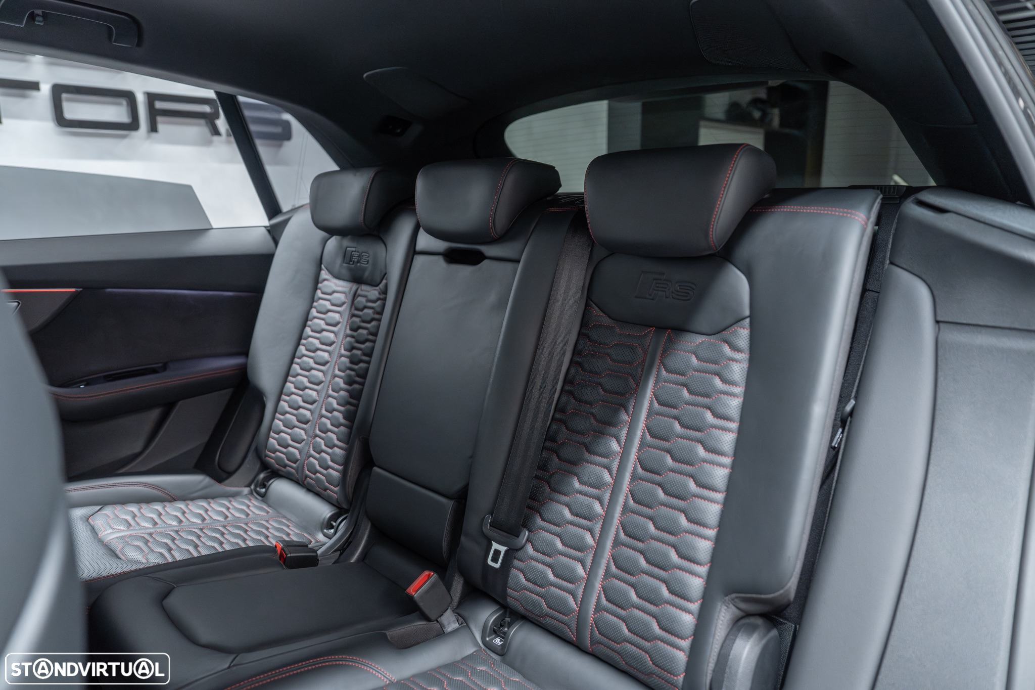 Audi RS Q8 4.0 TFSI quattro Tiptronic - 60