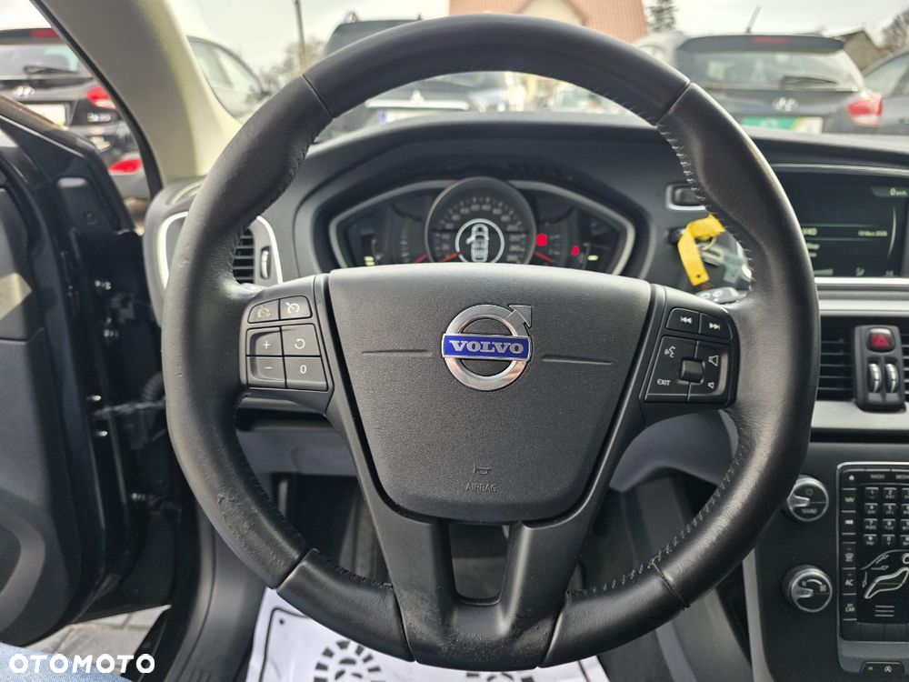 Volvo V40 - 30