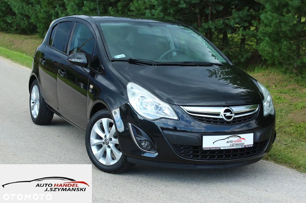 Opel Corsa 1.4 16V Innovation - 1