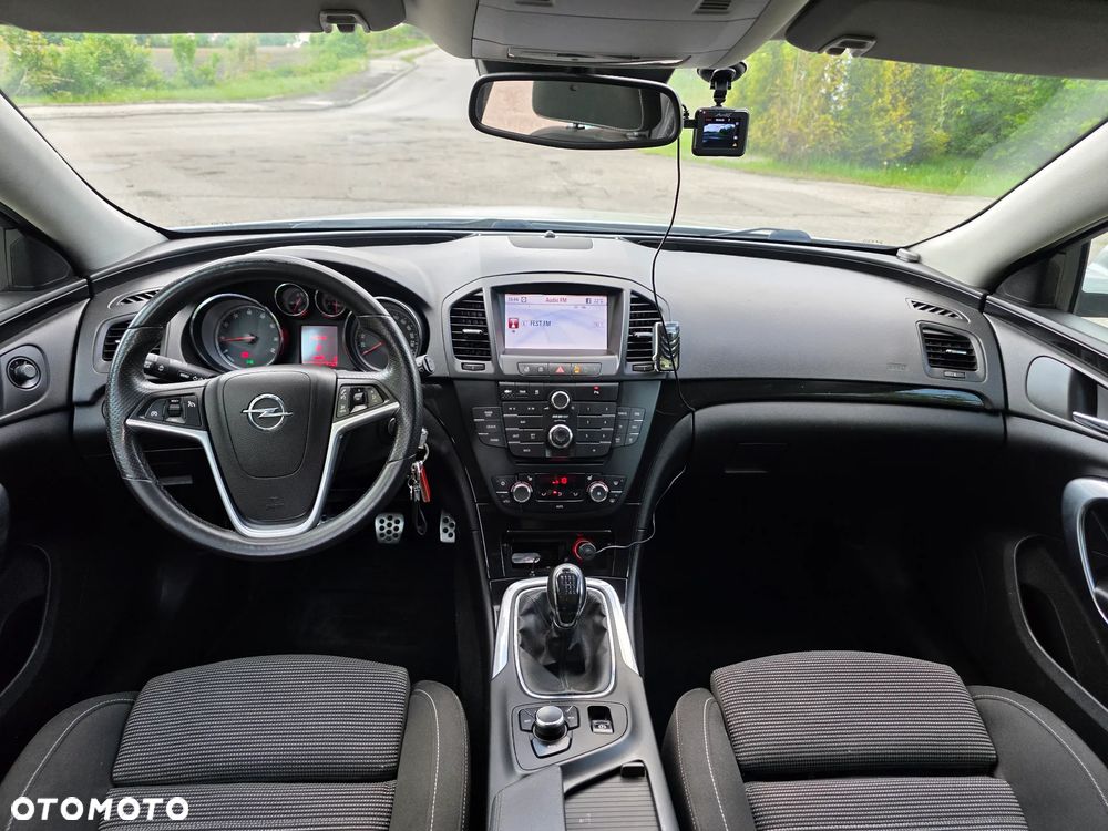 Opel Insignia 2.0 Turbo 4x4 - 11