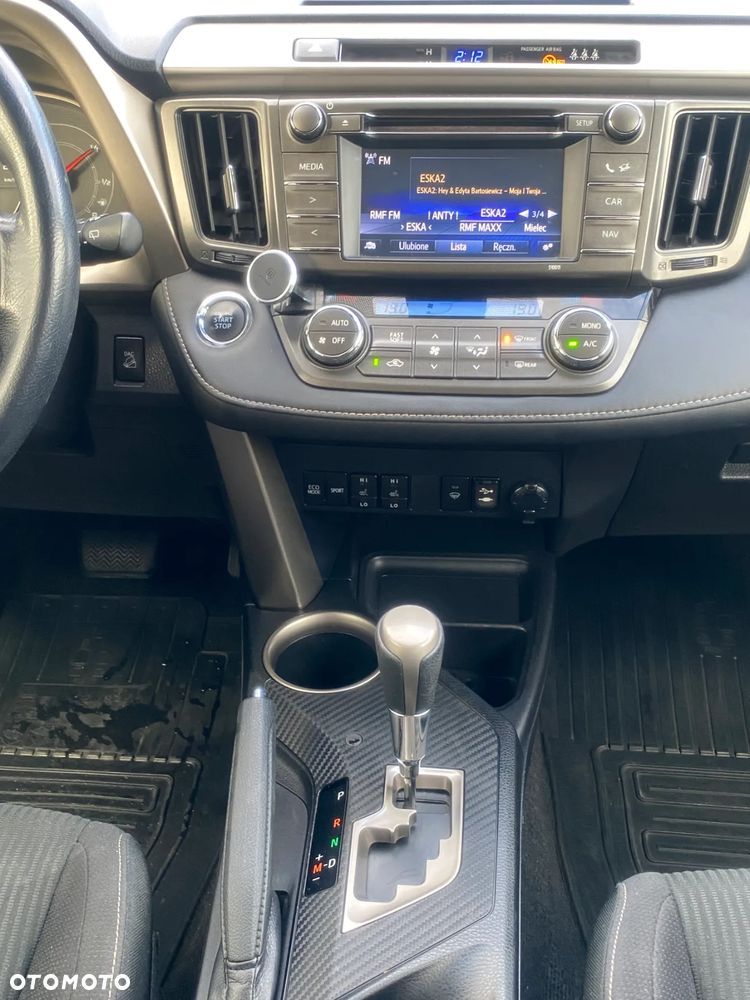 Toyota RAV4 2.0 Premium MS - 13