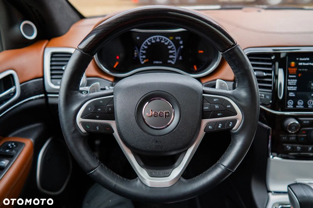 Jeep Grand Cherokee 5.7 V8 Summit - 37