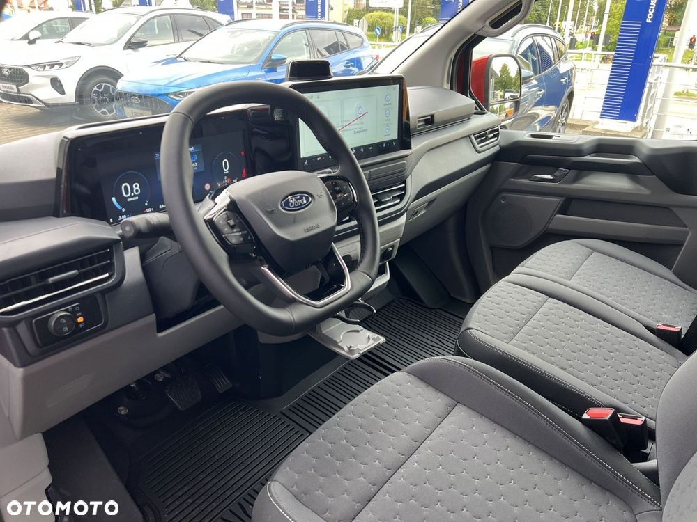Ford Transit Custom - 9