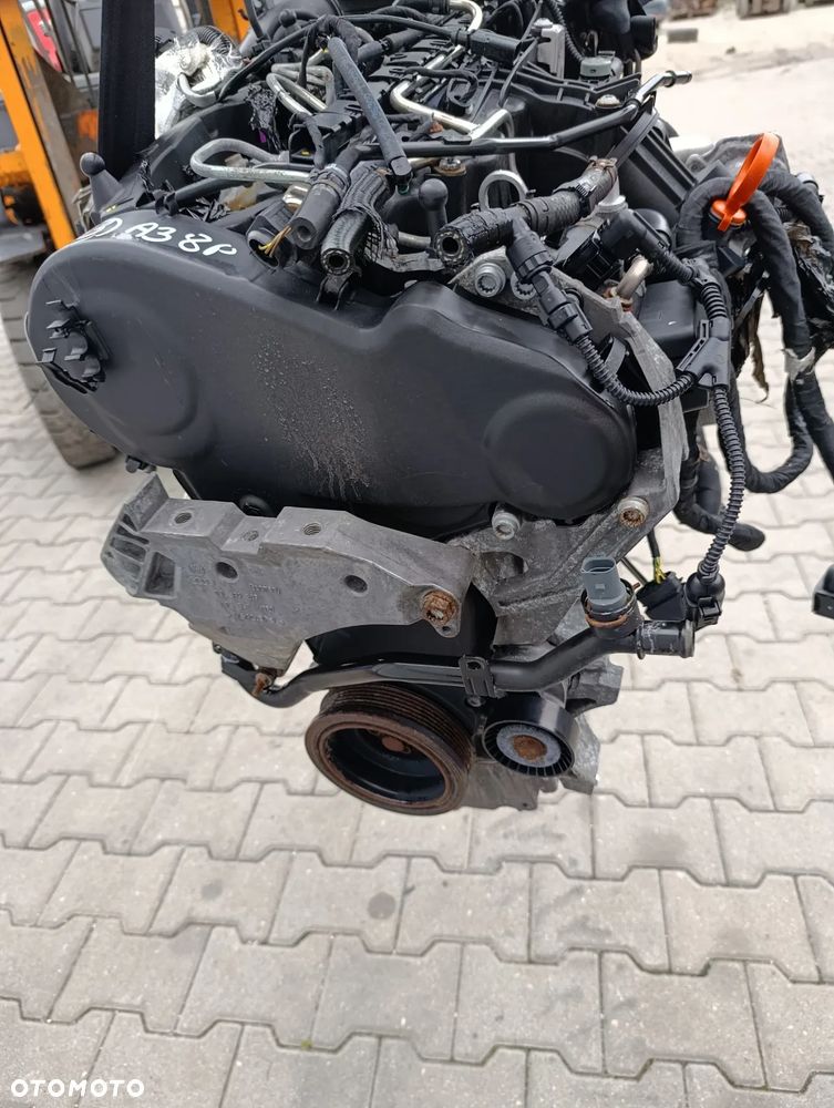 AUDI A3 8P 1.6 TDI SILNIK CAY - 4
