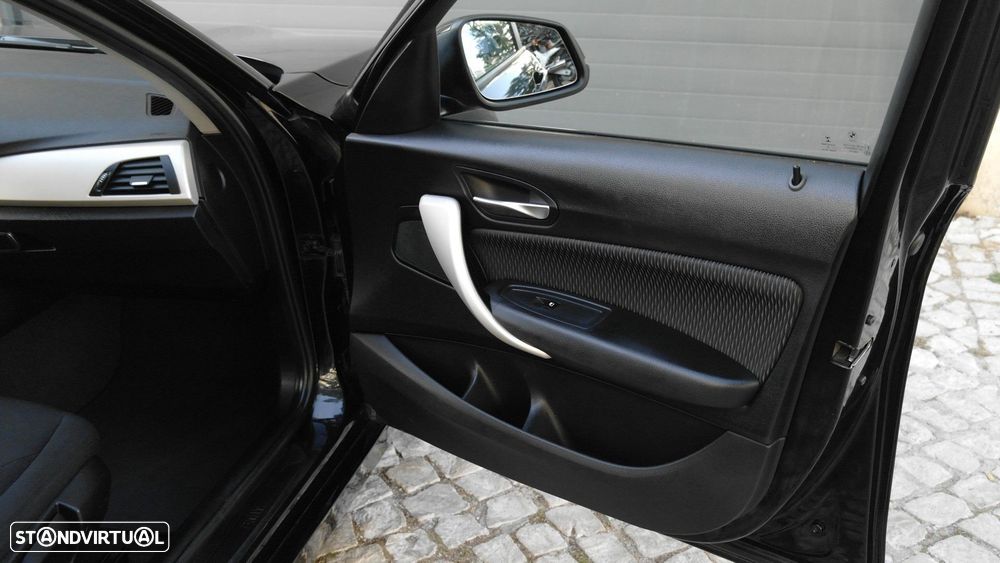 BMW 116 d EfficientDynamics - 23