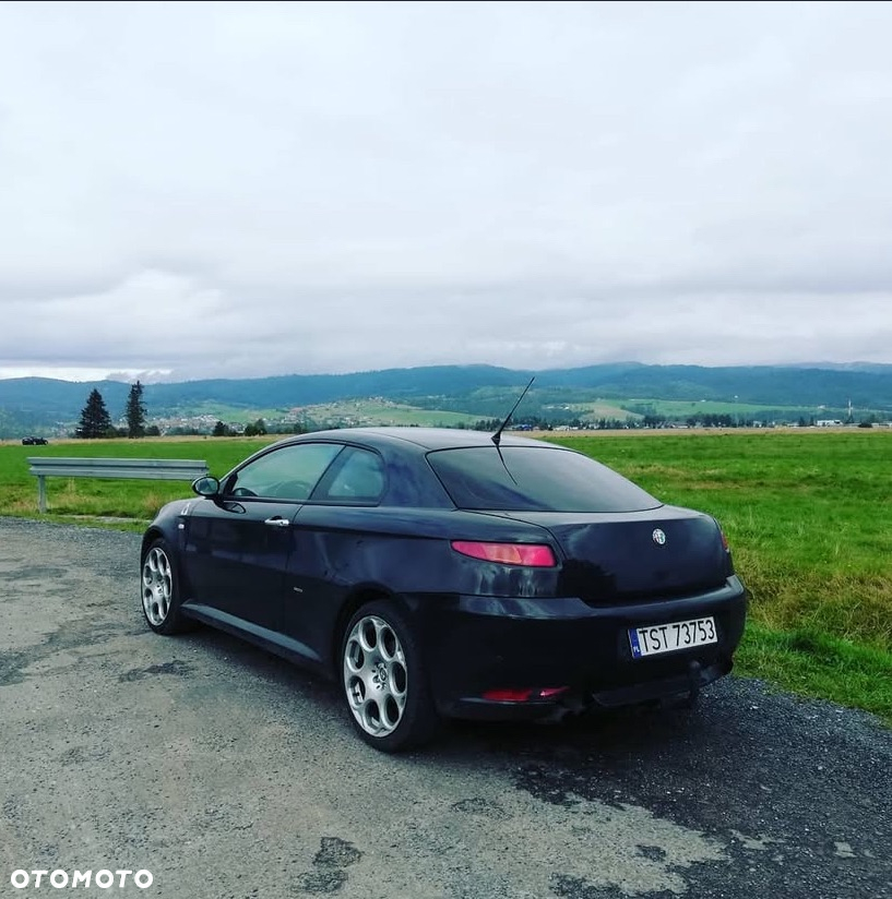 Alfa Romeo GT 1.9JTD 16V Black Line - 7