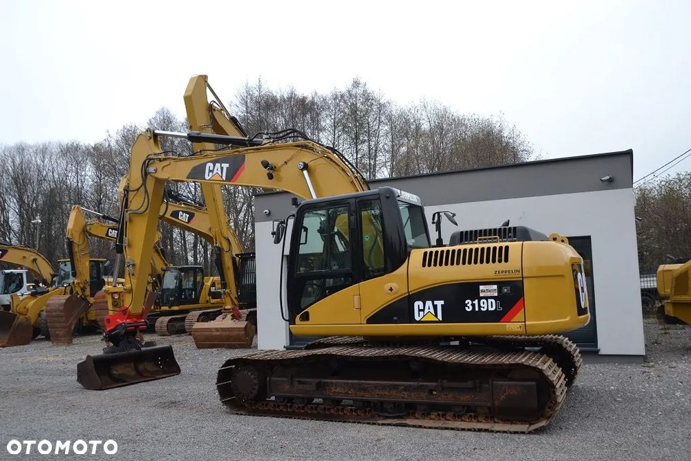 Caterpillar CAT 319 DL - 5