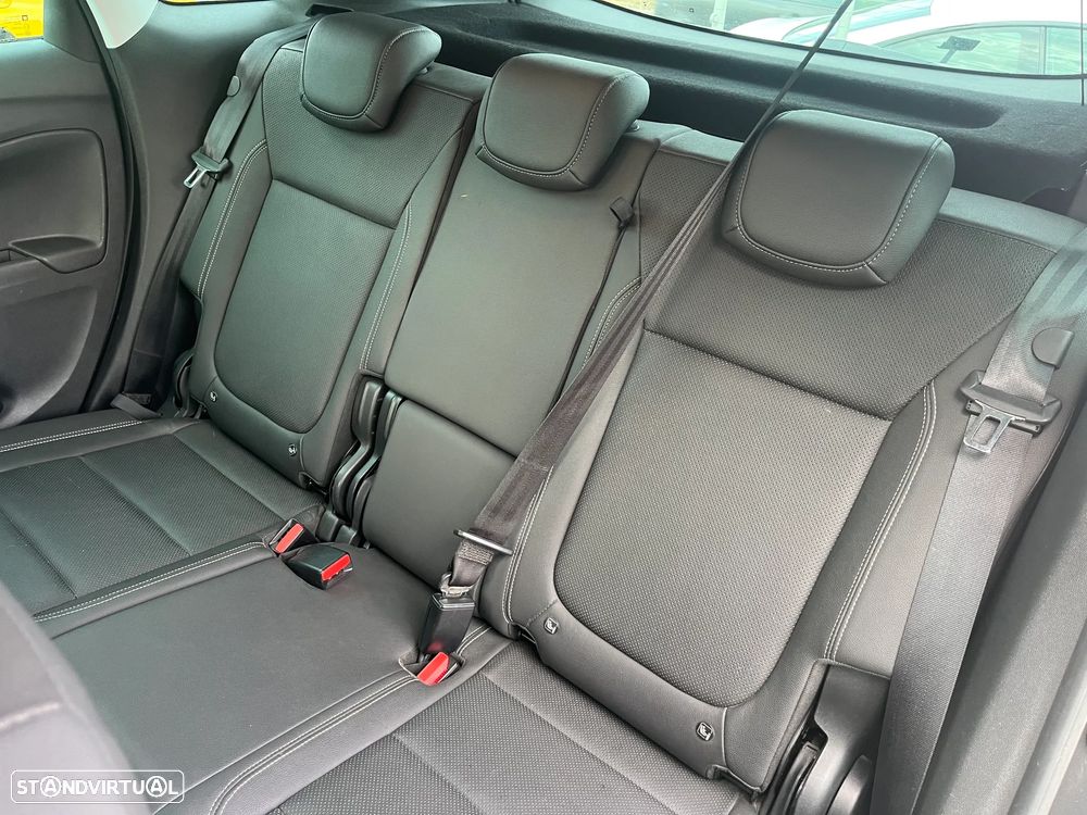 Opel Crossland X 1.2 S&S Auto Innovation — fotografia 11