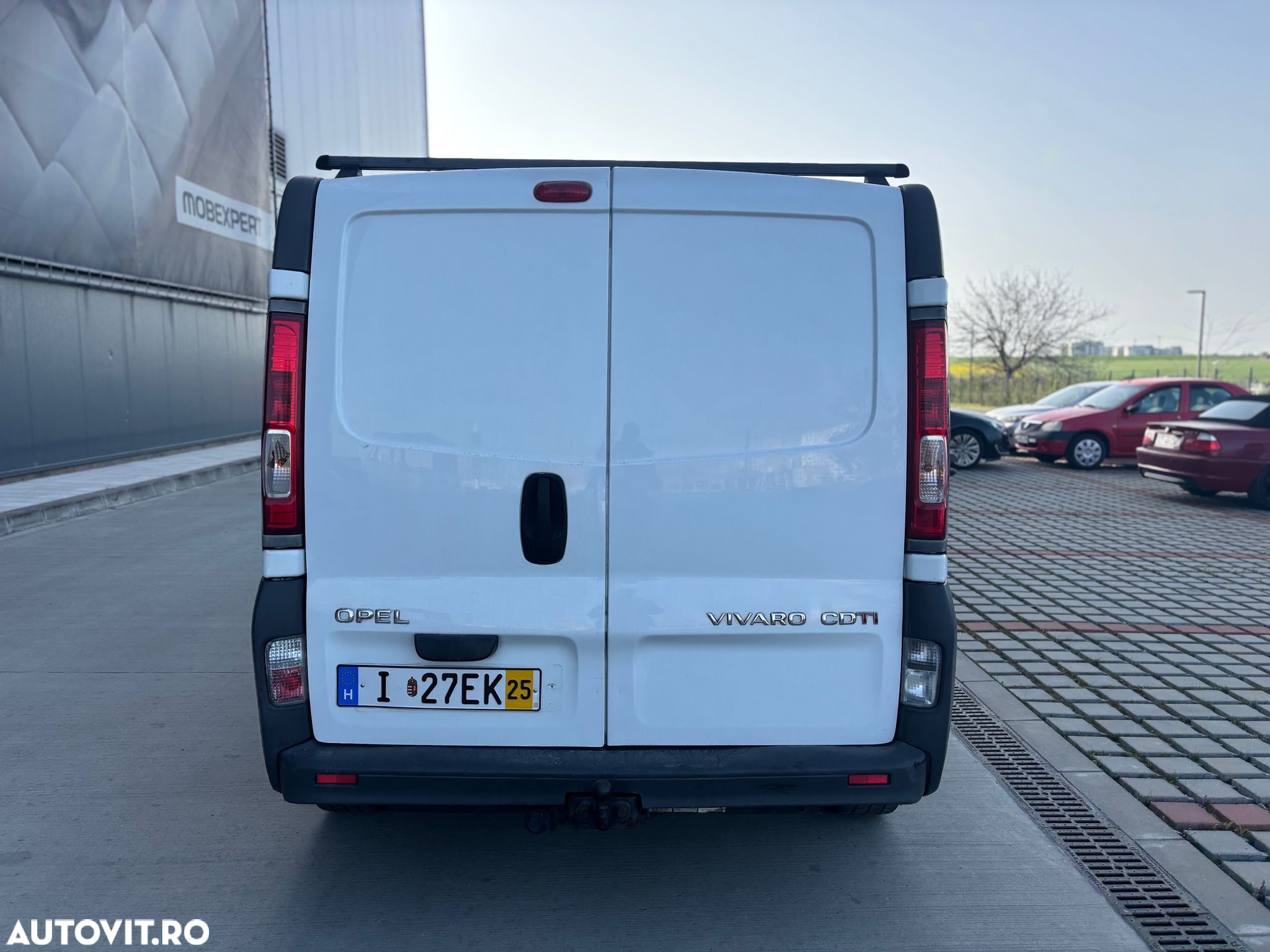 Opel Vivaro - 7