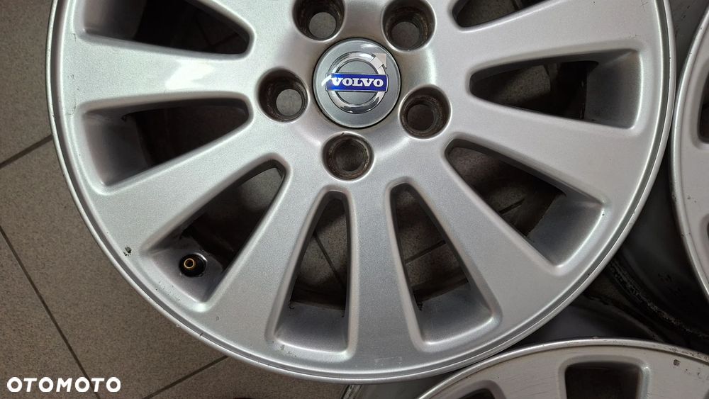 Felgi Aluminiowe 16 Volvo S40 V50 C30 5x108 ET 52.5 - 12