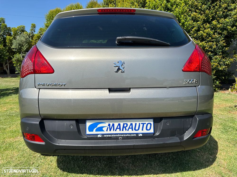 Peugeot 3008 1.6 HDi Allure - 8