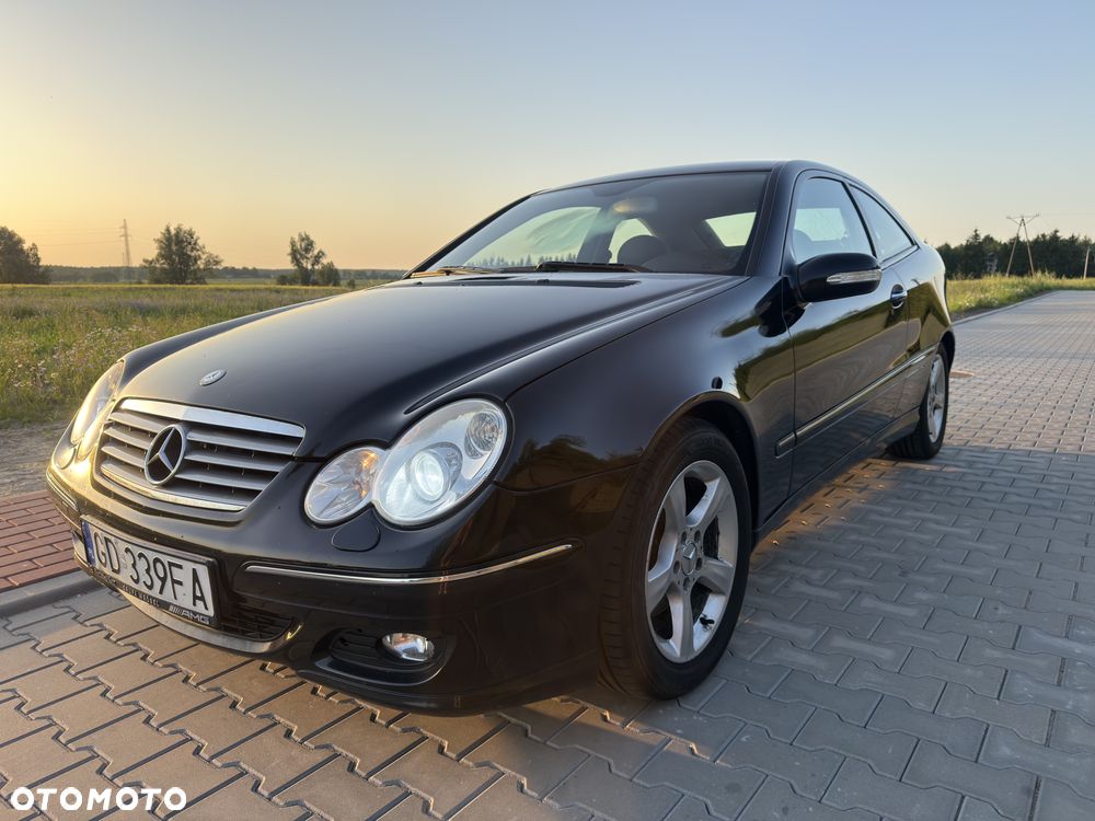 Mercedes-Benz Klasa C 180 Kompressor - 21