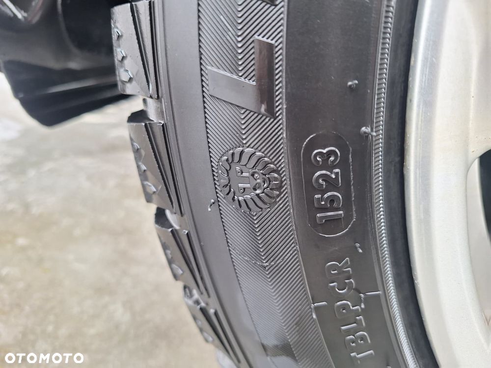 Mercedes-Benz Klasa E 200 CDI DPF BlueEFFICIENCY Automatik Avantgarde - 13