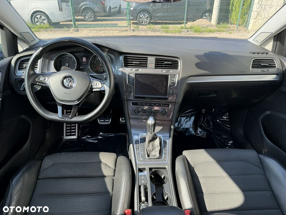 Volkswagen Golf Alltrack - 14