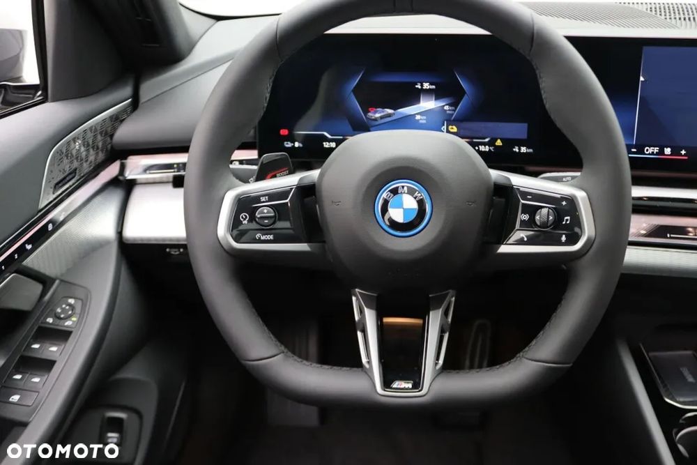 BMW i5 83.9kWh xDrive40 M Sport - 11