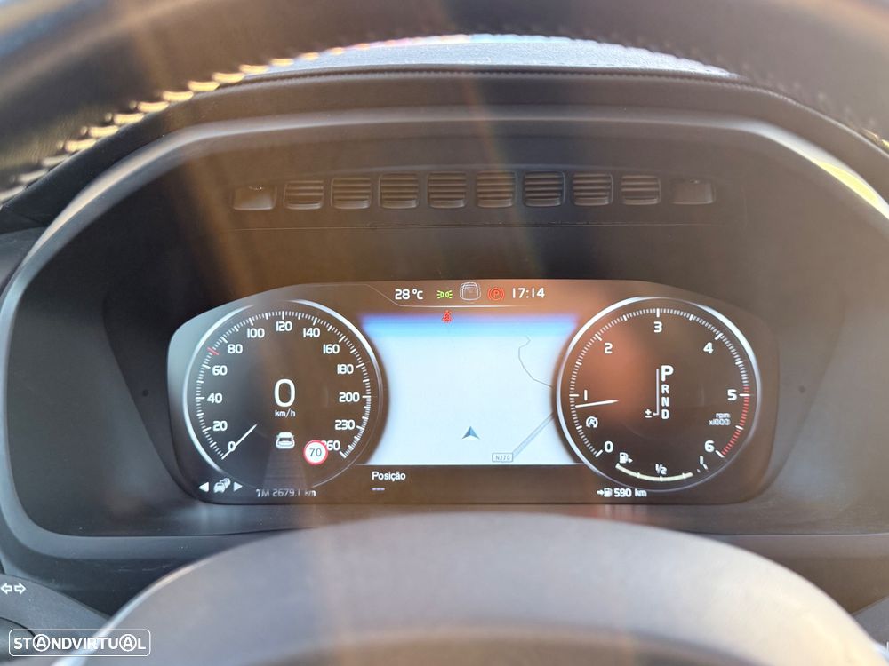 Volvo XC 90 2.0 D5 Inscription AWD - 26